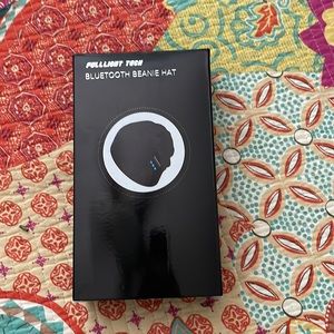 Bluetooth beanie hat